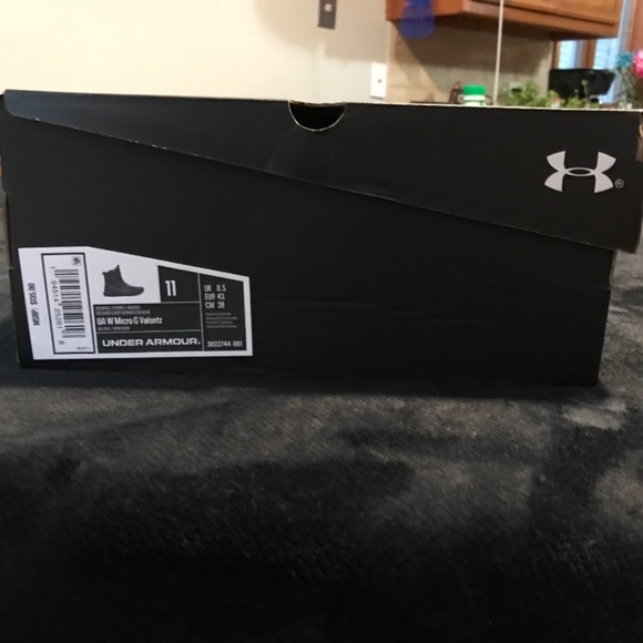 Under Armour, size 11, black - Picture 8 of 8